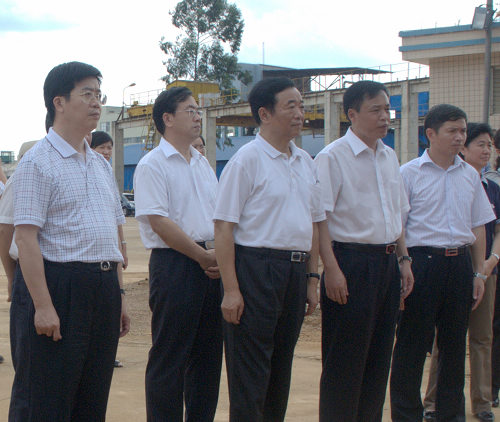 9月8日，中央巡視組組長、十一屆全國人大農業和農村委員會副主任委員房鳳友，中央巡視組副組長、副部級巡視專員郭林，中央巡視組副組長、副部級巡視專員謝秀蘭等領導一行8人，到湘桂循環經濟產業園對集團經濟建設、黨建等工作情況進行檢查指導。自治區黨委組織部部長周新建，崇左市委副書記、市長黃克，江州區委書記藍大煌，湘桂集團董事局副主席陳輝，湘桂公司總經理朱光彩等陪同考察。